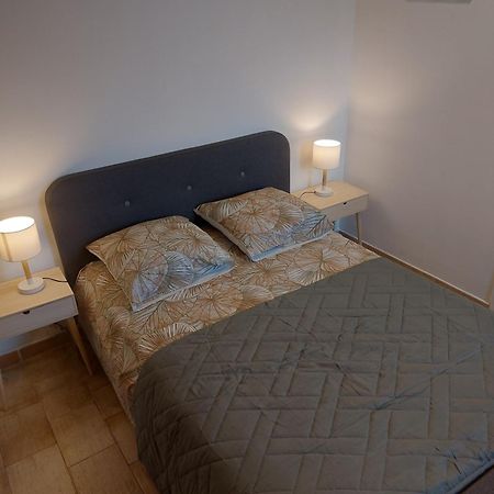 A La Cour De La Sucrerie Apartment Бинш Екстериор снимка